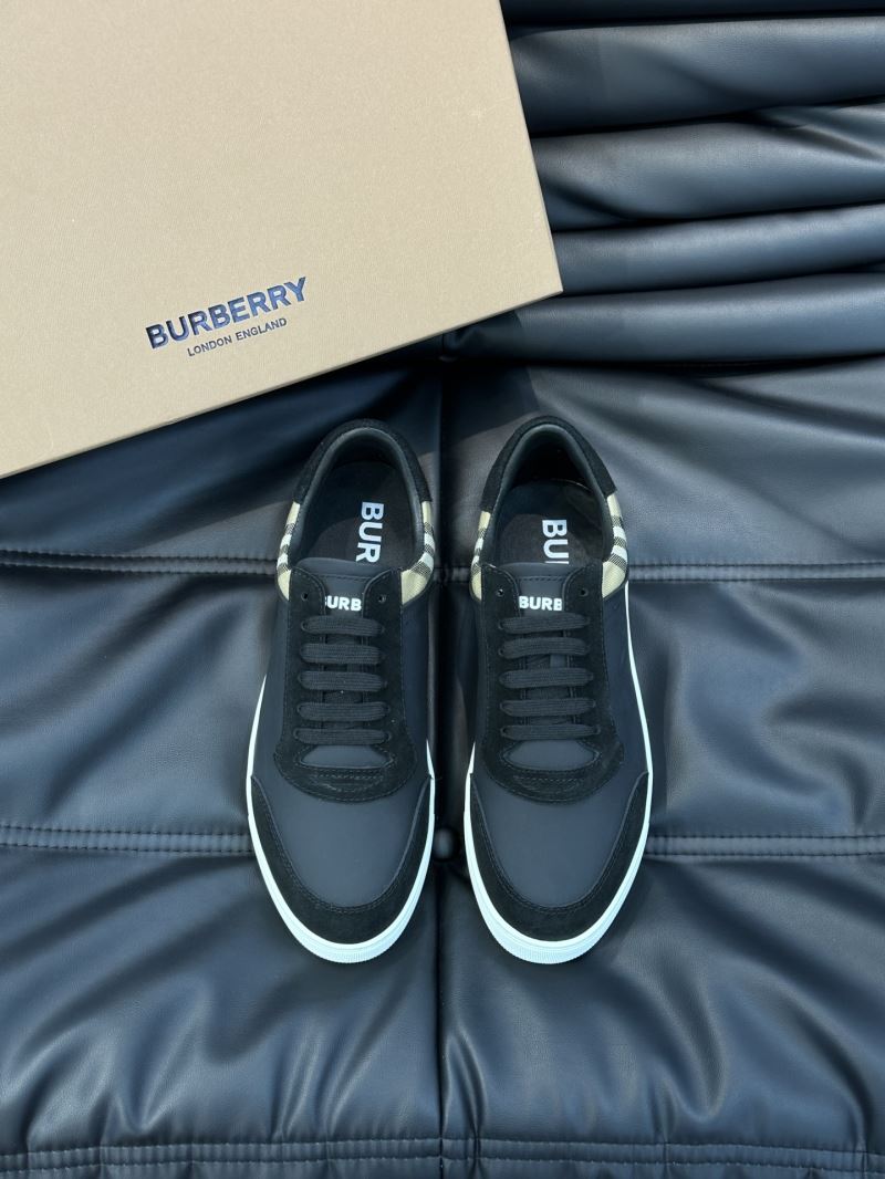 Burberry Low Shoes